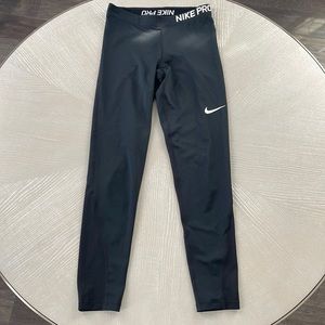 Nike pro leggings black
